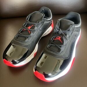 Air Jordan NEW  11 CMFT Low Black Size 10 Mens